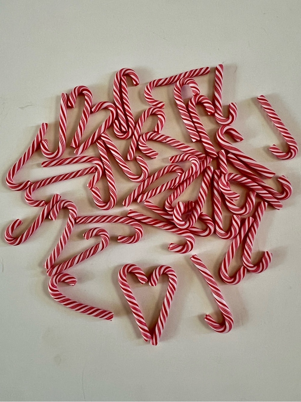 15 pcs 1" Peppermint Candy Cane Christmas Fake Food Charms Slime Red White